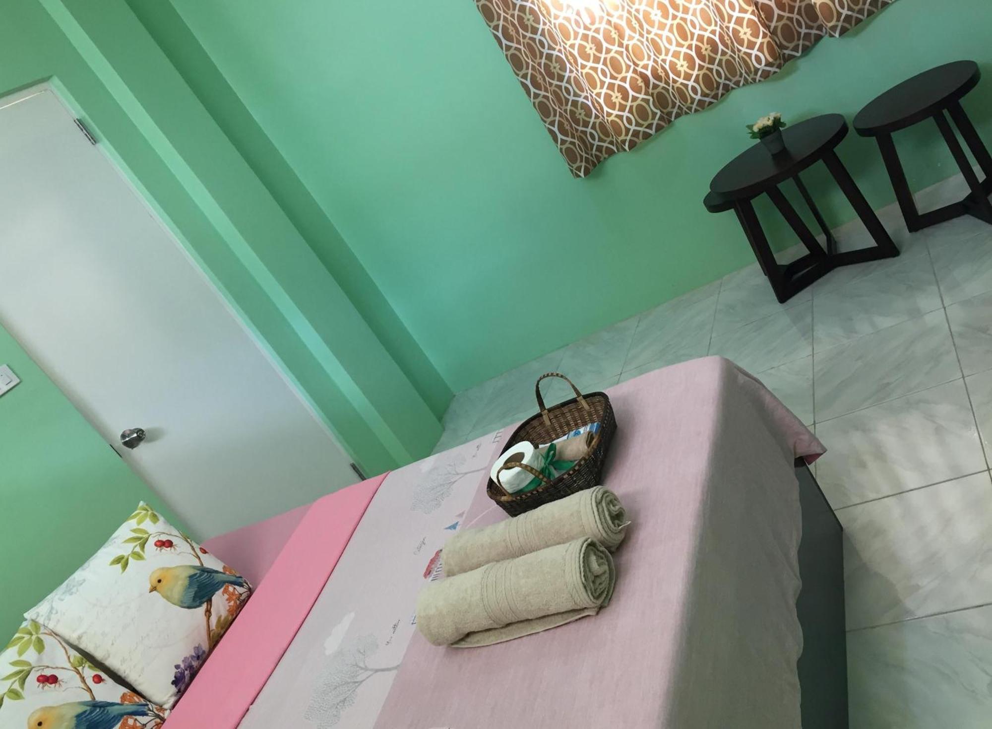 Andresas Homestay Loboc Exteriör bild